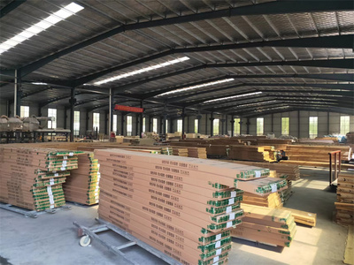 現代室內裝飾材料優選 木飾面板、竹木纖維護墻板、裝飾金屬板與竹炭冰火板的綜合指南